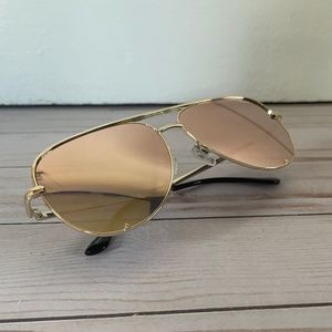 Quay High Key Gold/Gold Aviator sunglasses